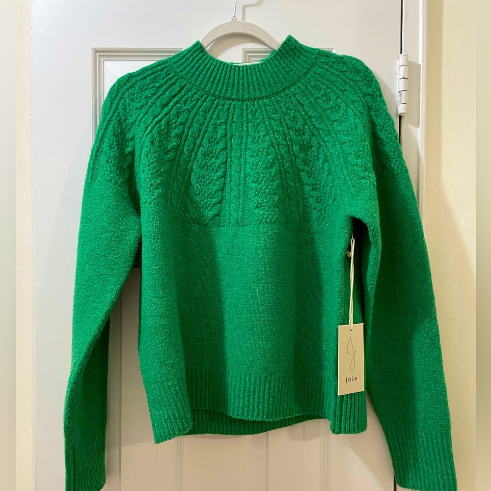 NWT JOIE! Beautiful green sweater 💚💚💚💚